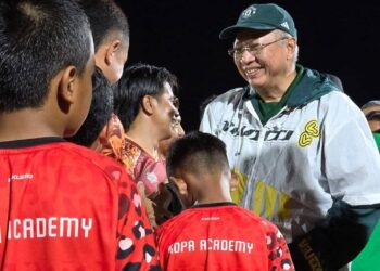 ANNUAR Musa (kanan) tekad memastikan KDN FC tidak menjadi pasukan belasahan dalam saingan Liga Super musim 2025/2026-IHSAN ANNUAR MUSA