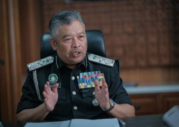 ZAKARIA Shaaban ketika ditemui di Putrajaya baru-baru ini.-UTUSAN/FAIZ ALIF ZUBIR