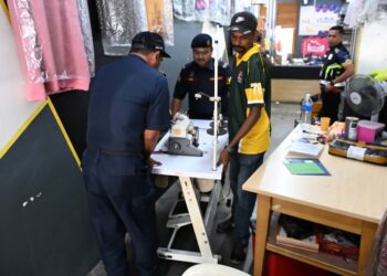 Kedai warga asing