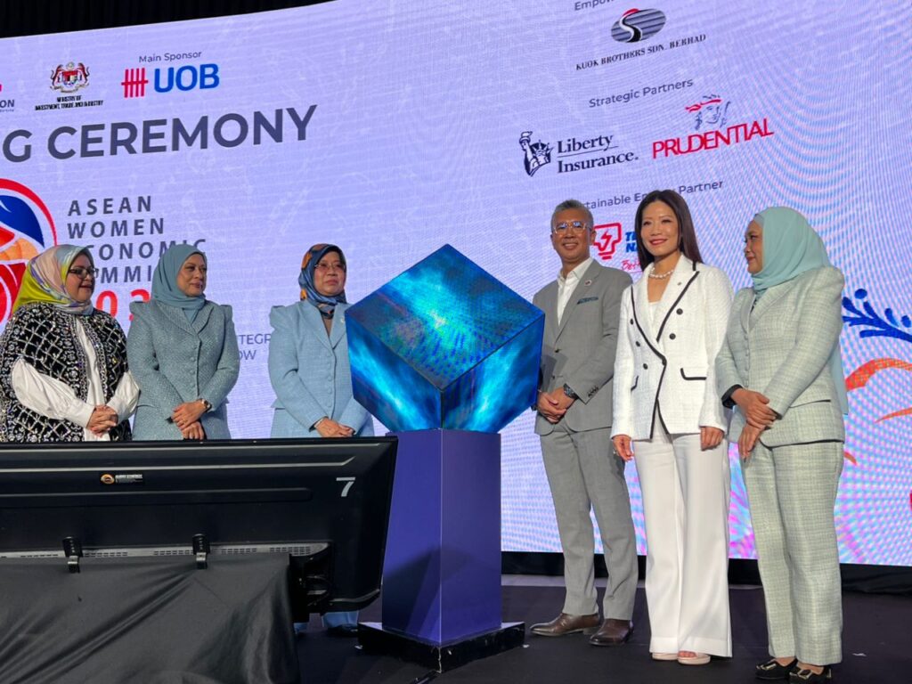 Malaysia lancar Pusat Pemerkasaan Ekonomi Wanita ASEAN