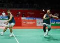 GOH Sze Fei-Nur Izzuddin Rumsani menewaskan pasangan Taiwan, Chen Zhi Ray-Lin Yu Chieh 21-19, 21-13 pada aksi pusingan kedua Malaysia Masters di Axiata Arena, Bukit Jalil, hari ini.  - UTUSAN/ISKANDAR ISHAK