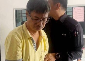 YAU Chee Weng didakwa mengabaikan seorang kanak-kanak sehingga menyebabkan kematian di Mahkamah Sesyen Batu Pahat.