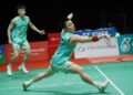 Aaron Chia-Soh Wooi Yik akan bertemu alagi dengan Man Wei Chong-Tee Kai Wun dalam aksi suku akhir Terbuka Singapura hari ini. - UTUSAN/ISKANDAR ISHAK