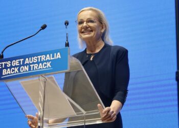 SUSSAN bertekad mahu 
membantu Parti Liberal 
membina semula hubungan dengan rakyat Australia. – AGENSI