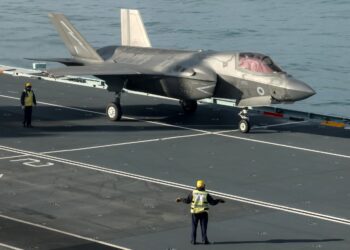 UNITED Kingdom sudah mengerahkan sejumlah jet pejuangnya ke Asia Barat sebagai langkah berjaga-jaga susulan perang Iran-Israel. – AFP