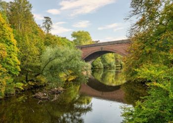 HAMPIR kesemua sungai di Britain dicemari dengan bahan kimia yang boleh menjejaskan tahap kesuburan manusia. – AGENSI