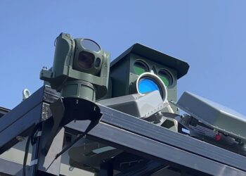 LASER anti dron akan menjadi sebahagian daripada sistem pertahanan udara sejagat untuk melindungi keselamatan Russia.- AGENSI