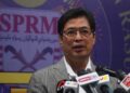 AZAM Baki pada sidang akhbar di Putrajaya hari ini.-UTUSAN/FAISOL MUSTAFA