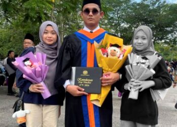 HASRAT Nur Irdina Shaffiya Muhammad Nazri (kanan) untuk ke Dabong tidak kesampaian apabila maut dalam kemalangan di persimpangan lampu isyarat Jalan Tengku Ismail di Temerloh, Pahang, semalam.