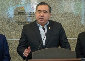 ANTHONY LOKE SIEW FOOK
