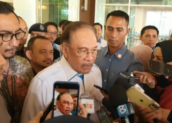 ANWAR IBRAHIM