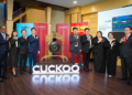 HOE Kian Choon (empat dari kiri) pada majlis penyenaraian Cuckoo Malaysia) di Pasaran Utama Bursa Malaysia semalam.
