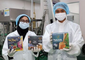 TIGA produk minuman EMZI Care berwajah baharu dengan formulasi dipertingkatkan bagi memenuhi keperluan semasa pengguna keluaran Kumpulan Syarikat EMZI di Sungai Petani.