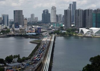 ZON Ekonomi Khas Johor-Singapura (JS-SEZ) boleh berjaya sekiranya kerangka perundangan diperkukuh dan tidak menjadi penghalang pembangunan.