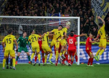 AKSI skuad Harimau Malaya ketika berdepan Vietnam pada aksi Kelayakan Piala Asia 2027.