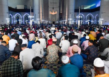 PENGARUH politik dan keberadaan banyak institusi pendidikan Islam tidak harus sesekali dijadikan penyebab Islamofobia di negara ini.