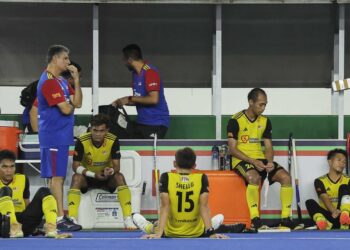 REAKSI kecewa barisan kejurulatihan dan pemain negara selepas gagal ke separuh akhir Piala Negara-Negara.