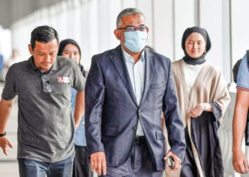 Rostam Shahrif Tami hadir ke Mahkamah Sesyen Kuala Lumpur, semalam.