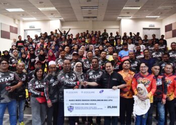 PROGRAM Sesi Serahan Sumbangan ATMS  @ Persatuan Amal Tulus Misi Sukarelawan di Dewan Kuliah Pusat, UPSI Kampus Sultan Azlan Shah, Tanjung Malim hari ini. - UTUSAN