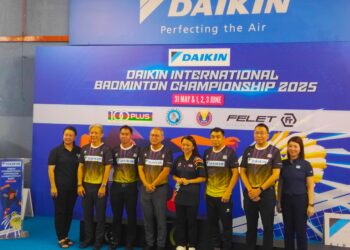MENTERI Belia dan Sukan, Hannah Yeoh(tengah)  menyempurnakan Majlis Penutup Kejohanan Badminton Antarabangsa Daikin, hari ini.