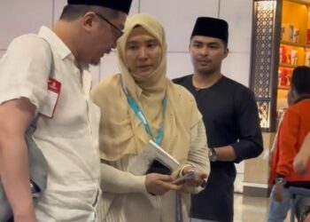 Nurul Izzah  sebelum berangkat ke Tanah Suci Mekah bagi menunaikan ibadah haji.-TikTok Nurul Izzah's Fans