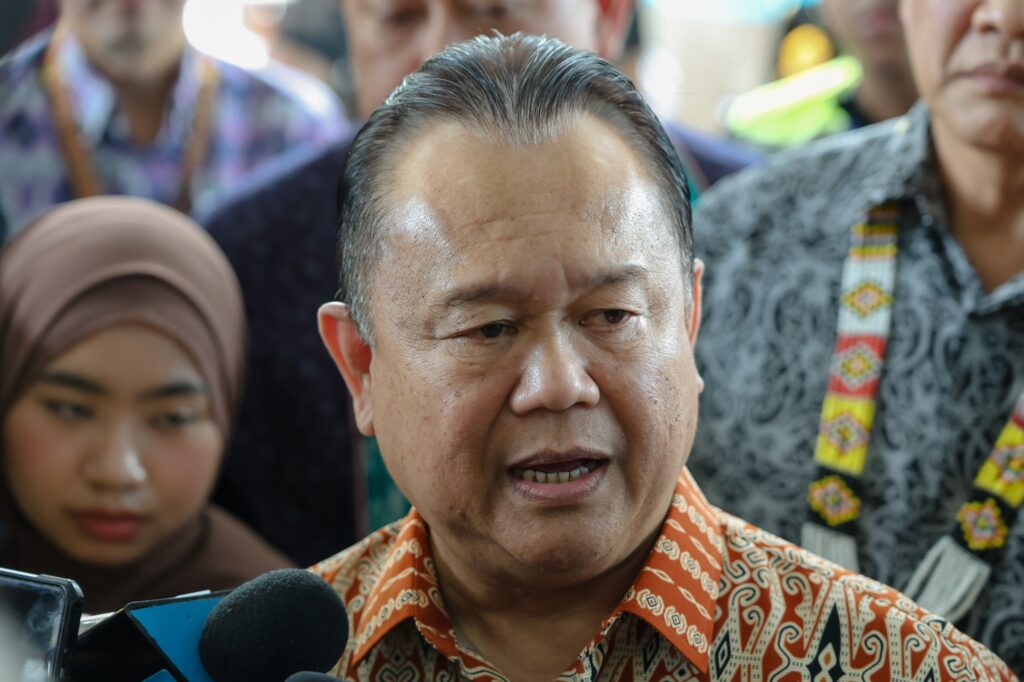 Pelaksanaan bayaran tol tanpa palang bermula Oktober