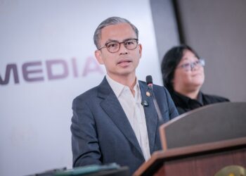FAHMI FADZIL