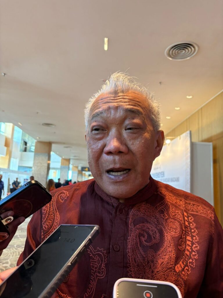 Tidak perlu orang tengah bincang kerjasama BN-GRS Tidak perlu orang tengah bincang kerjasama BN-GRS