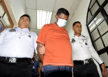 MUHAMMAD FIRDAUS Abdullah didenda RM13,000 oleh dua mahkamah majistret berasingan atas dua pertuduhan merempuh kenderaan di Johor Bahru.
