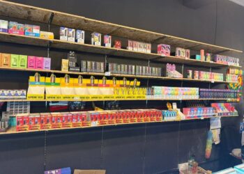 SEBAHAGIAN vape yang dirampas dalam serbuan di Wakaf Bharu, Kelantan.-IHSAN PGA