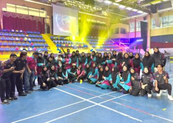 ANTARA peserta yang memeriahkan Program Wellness X 32 anjuran FSR di Pusat Sukan UiTM, Shah Alam. - IHSAN FSR UiTM Shah Alam.