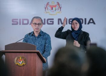 FAHMI FADZIL