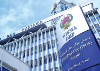 TANGGUNGJAWAB  DBP memartabatkan bahasa Melayu menerusi aktiviti sastera budaya dan kebahasaan semakin tercabar dengan perkembangan media sosial. – GAMBAR HIASAN