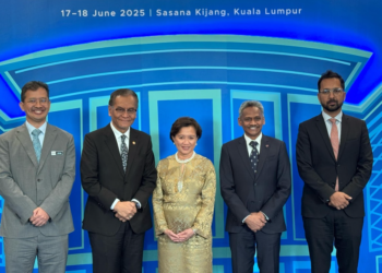 ABDUL Rasheed Ghaffour (dua dari kanan) di Sasana Symposium 2025 di Sasana Kijang, Kuala Lumpur.