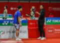 ISKANDAR Zulkarnain Zainuddin (kanan) ketika membimbing pemain Ireland, Nhat Nguyen pada Kejohanan Badminton Malaysia Masters 2025, Mei lalu. - UTUSAN/ISKANDAR ISHAK