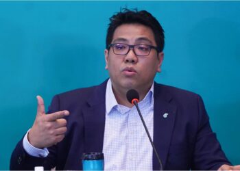 TENGKU MUHAMMAD TAUFIK