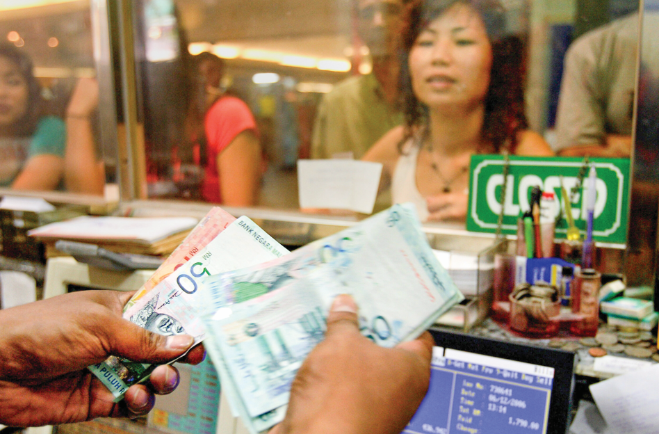 Ringgit dijangka didagang RM4.22 ke RM4.23 minggu ini