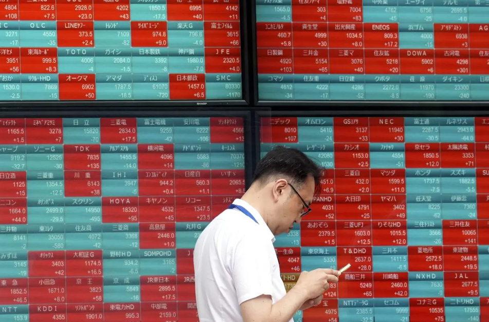 Saham Asia jatuh didorong perubahan dasar tarif