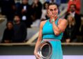 REAKSI pemain tenis Belarus, Aryna Sabalenka selepas kalah di final Terbuka Perancis di Kompleks Roland Garros, Paris, semalam. - AFP