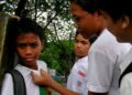 PENDEKATAN holistik melibatkan semua pihak merangkumi kerajaan, sekolah, ibu bapa, komuniti 
dan pelajar amat penting untuk membanteras budaya buli dari akar umbi. – GAMBAR HIASAN