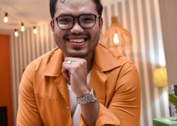 KISAH kejayaan Khairul Aming boleh dijadikan inspirasi ekoran bijak memanfaatkan kecerdasan buatan (AI) dan media sosial dalam membina kerjaya.