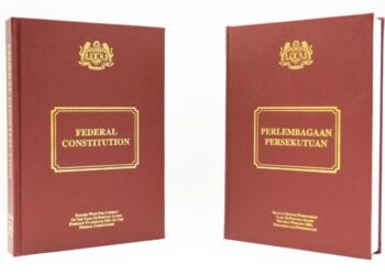 PERKARA153 mesti dipertahankan dan keistimewaan yang diperuntukkan perlu dituntut dengan penuh keyakinan demi masa hadapan pendidikan anak bangsa.