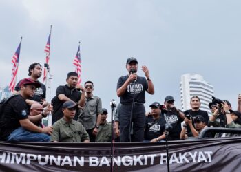 PEMBANGKANG perlu membawa pendekatan yang lebih hidup, lebih lantang dan mampu membina jambatan dengan kelompok di luar kubu tradisi pembangkang.