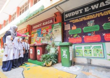 KERJAYA sebagai pendidik menjadi medan dakwah ilmu, platform perubahan sosial dan ladang pahala dunia akhirat.