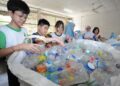STRATEGI berasaskan sains sistemik menangani keseluruhan kitaran hayat plastik, sekali gus memerangi krisis plastik dan mikroplastik dengan berkesan.