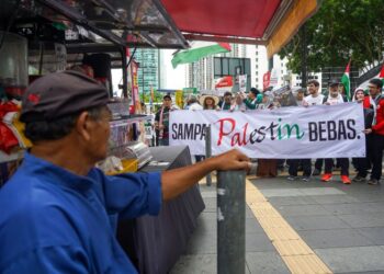 SEMUA pihak harus memainkan peranan agar rakyat Palestin mendapat keadilan sewajarnya dan  hidup merdeka.