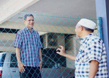 BUDAYA berani menegur juga memperkukuh hubungan sosial dalam komuniti.