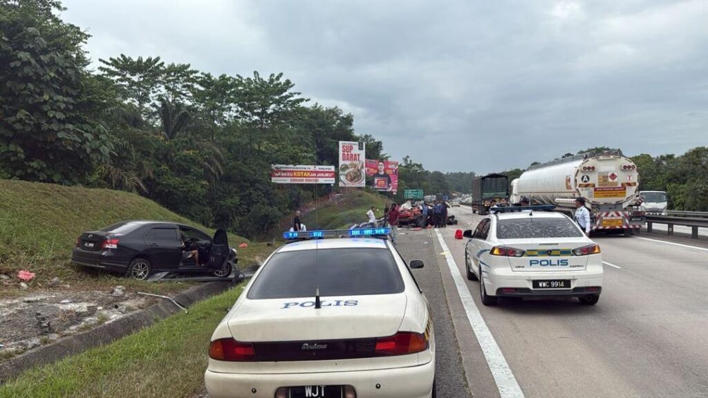 Tiga maut kemalangan dua kenderaan di Tapah