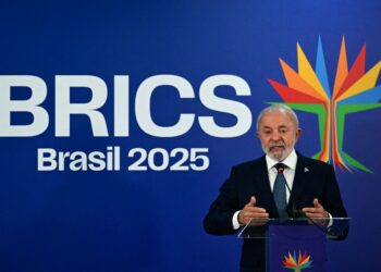 PRESIDEN Brazil, Luiz Inacio Lula da Silva bercakap kepada media semasa Sidang Kemuncak BRICS di Rio de Janeiro, baru-baru ini. – AFP
