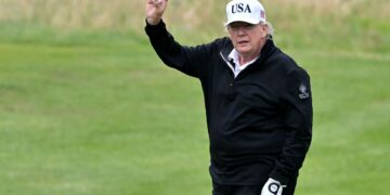 DONALD TRUMP